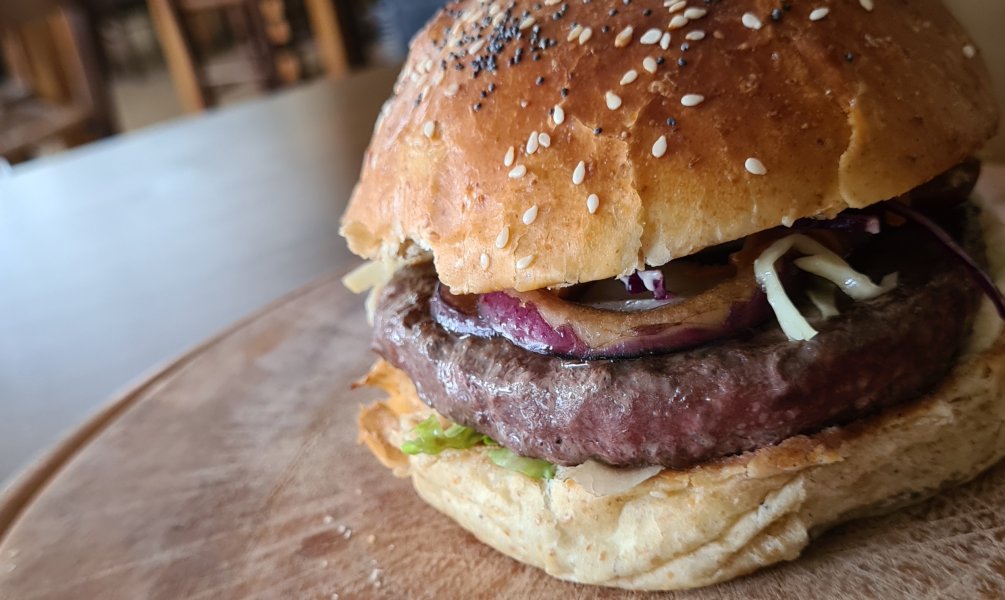 THE KING WAGYU 🍔 L'attesa è finita, nonostante la pandemia, il nostro hamburger una delle carni più pregiate al mondo direttamente nelle vostre case