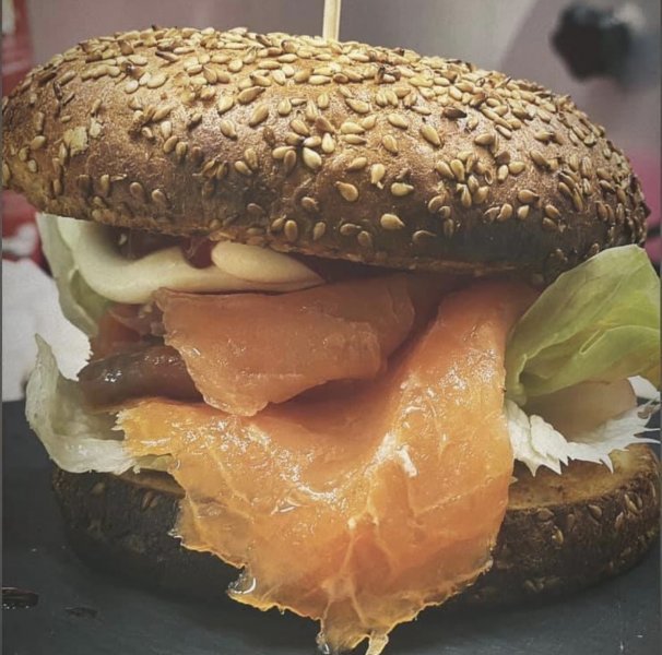 Salmon Burger