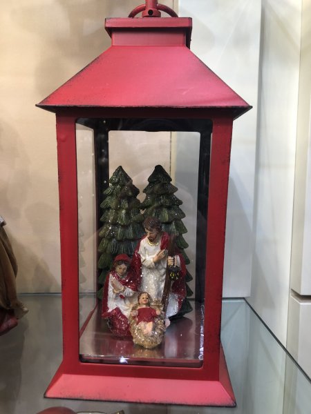 Lanterna luminosa con natività