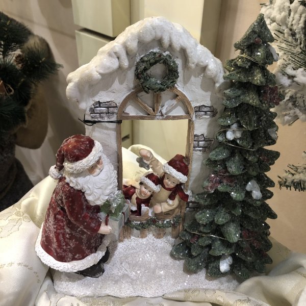 Decorazione babbo Natale e bambini con luci