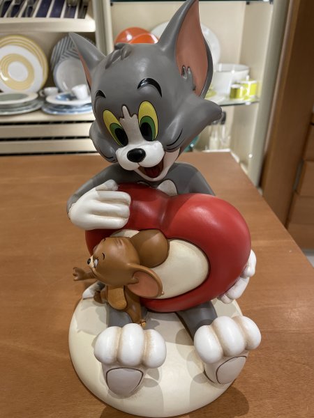 Tom e Jerry con cuore Thun