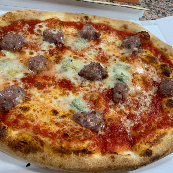 Salciccia e Zola