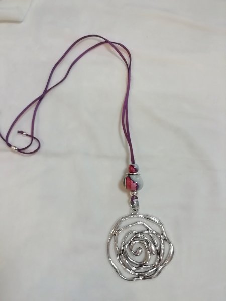 Collana Ciondolo fiore ceramica colore orchidea