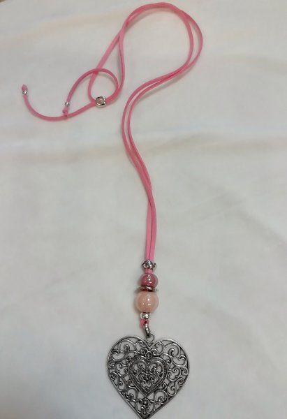 Collana ciondolo cuore e ceramica rosa