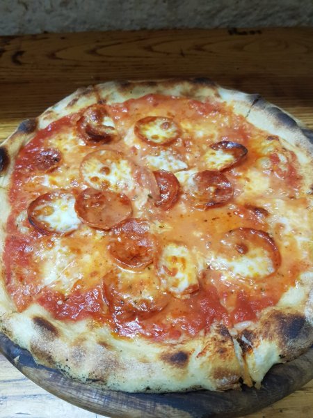 PIZZA 4 Formaggi Plus