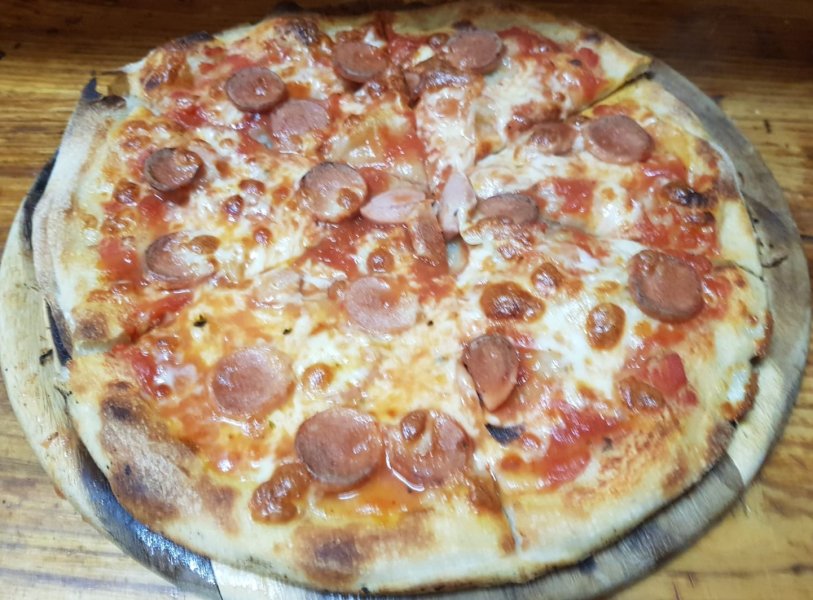 PIZZA Wurstel