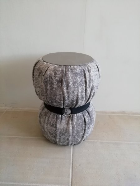 pouff contenitore