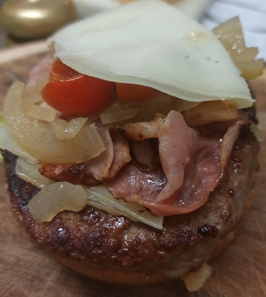 Hamburger Fuori dal Gregge disponibilità solo serale